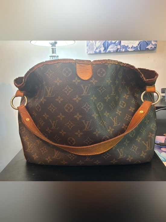Louis Vuitton Handbags - Authentic Louis Vuitton Monogram Delightful MM Shoulder Bag Canvas As-Is